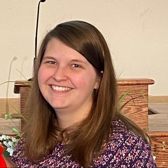 Meet your Posher, Courtney - Picture 1 of 1